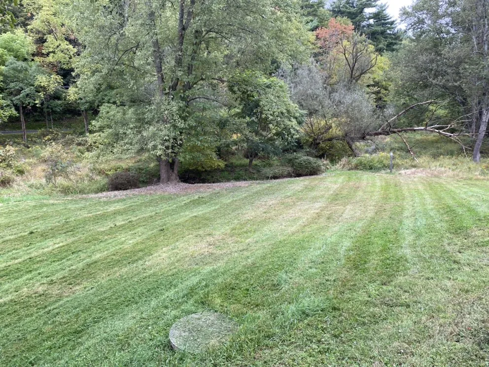 Affordable lawn care service for beautiful yards across Nazareth, PA - JNR Lawncare Services