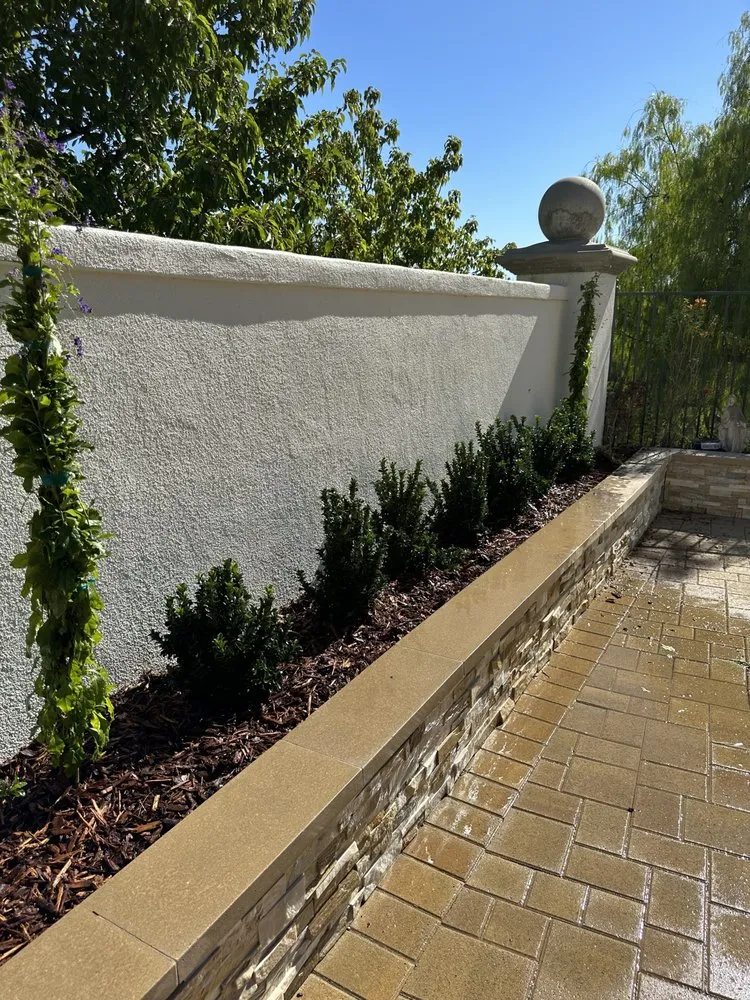 Custom landscaping services in Santa Clarita, CA - JNR Maintenance