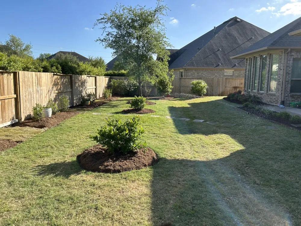Local yard maintenance for year-round maintenance across Katy, TX - JNR Solutions