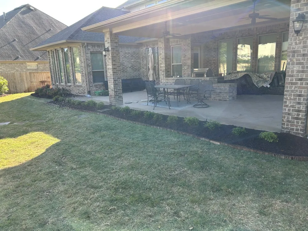 Custom yard cleanup service in Katy, TX by JNR Solutions