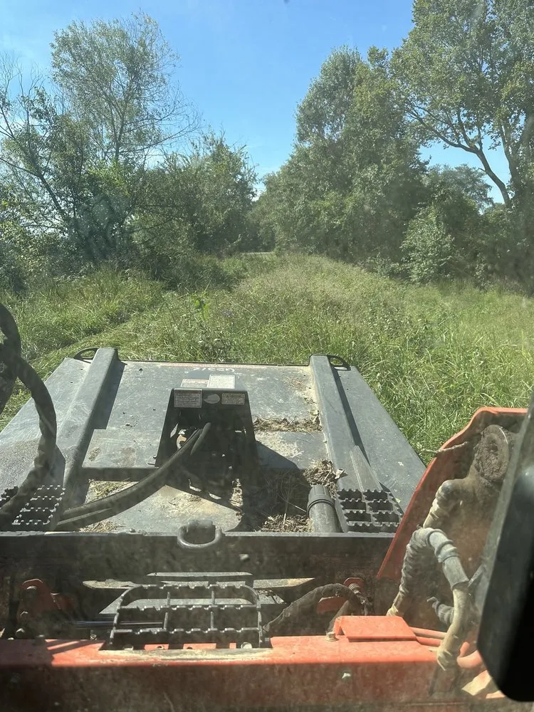 Local landscaping services in Clarksville, TN by JNT Landscaping