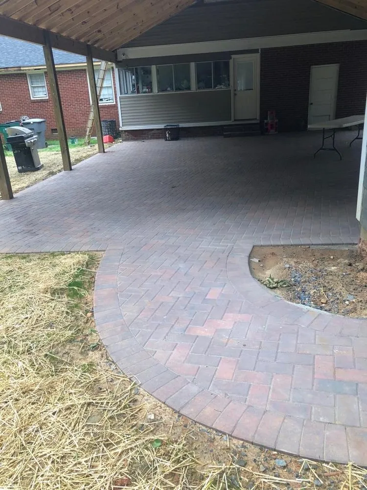 Local landscaping services in Charlotte, NC by JNV Landscaping