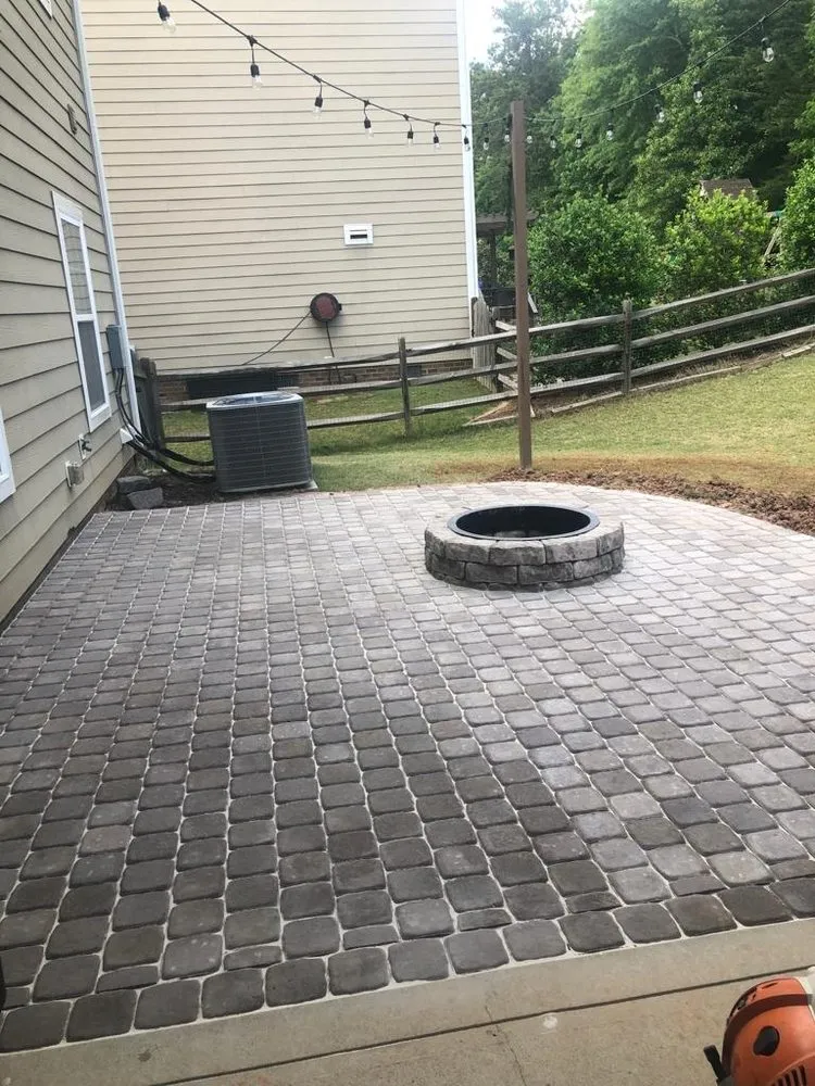 Local outdoor landscaping experts serving Charlotte, NC - JNV Landscaping