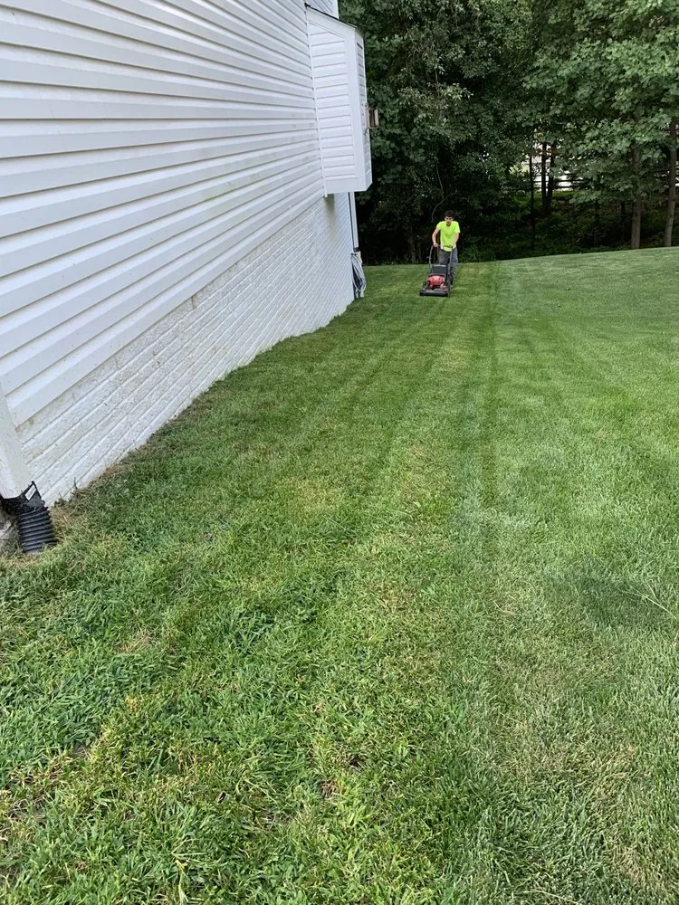 Expert residential landscaping for beautiful yards in Lanham, MD by JNV Landscaping