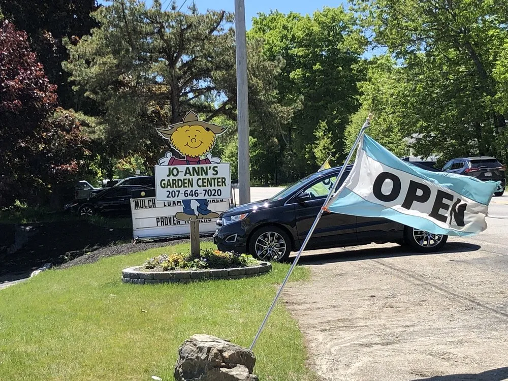 Reliable landscaping services experts serving Wells, ME - Jo-Ann's Gardens