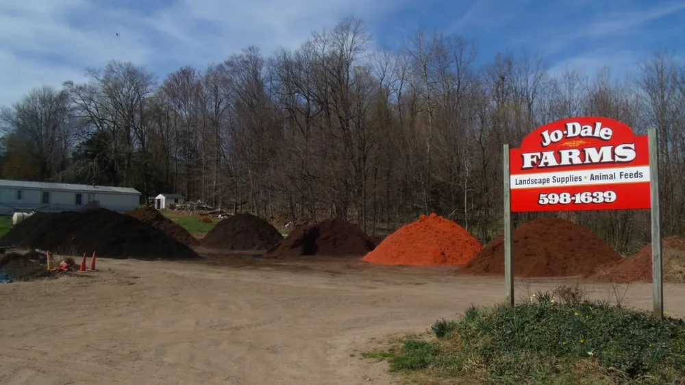 Trusted yard cleanup service in Fulton, NY by Jo-Dale Farms