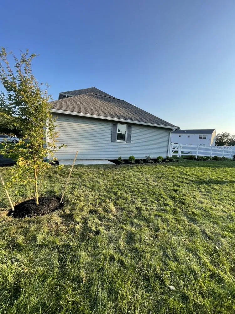 Reliable lawn mowing service in Newark, DE - Joan Landscaping