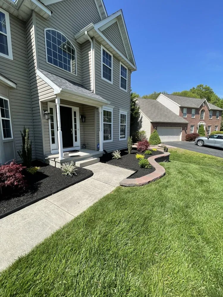 Professional residential landscaping experts serving Newark, DE - Joan Landscaping