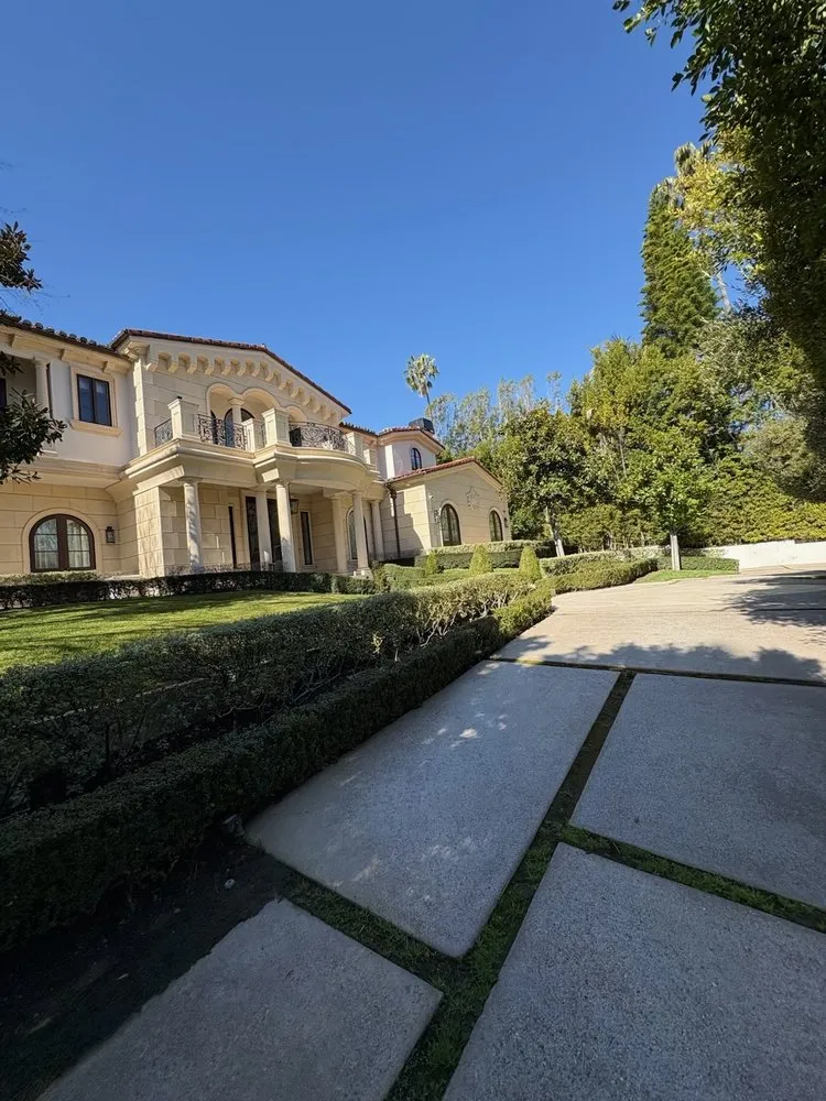 Top-rated garden landscaping for outdoor upgrades across Los Angeles, CA - Joaquin’s Landscaping