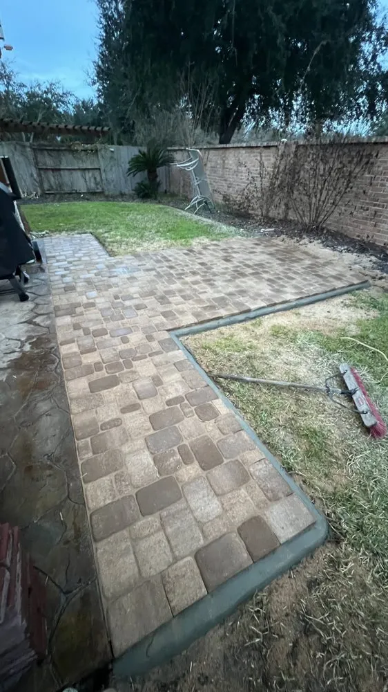 Custom garden landscaping for outdoor upgrades across League City, TX - Joaquin’s Olvera Lawn Service and Landscaping