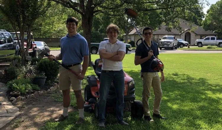 Reliable yard maintenance for beautiful yards in New Braunfels, TX by Job Doers