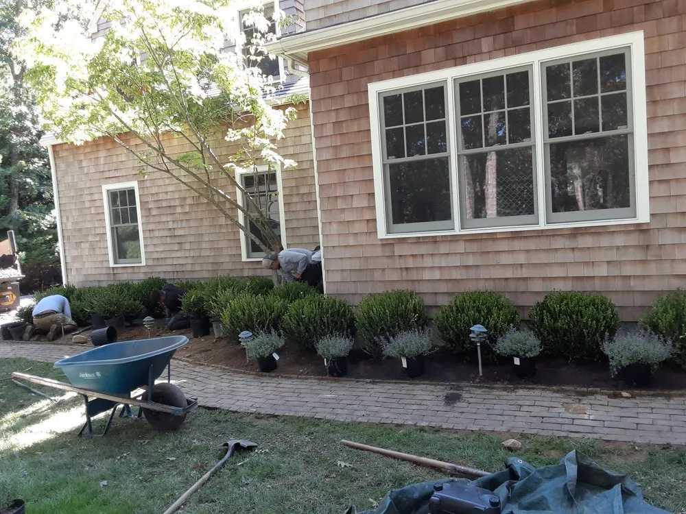 Professional outdoor landscaping in Hampton Bays, NY - Job's Landscaping
