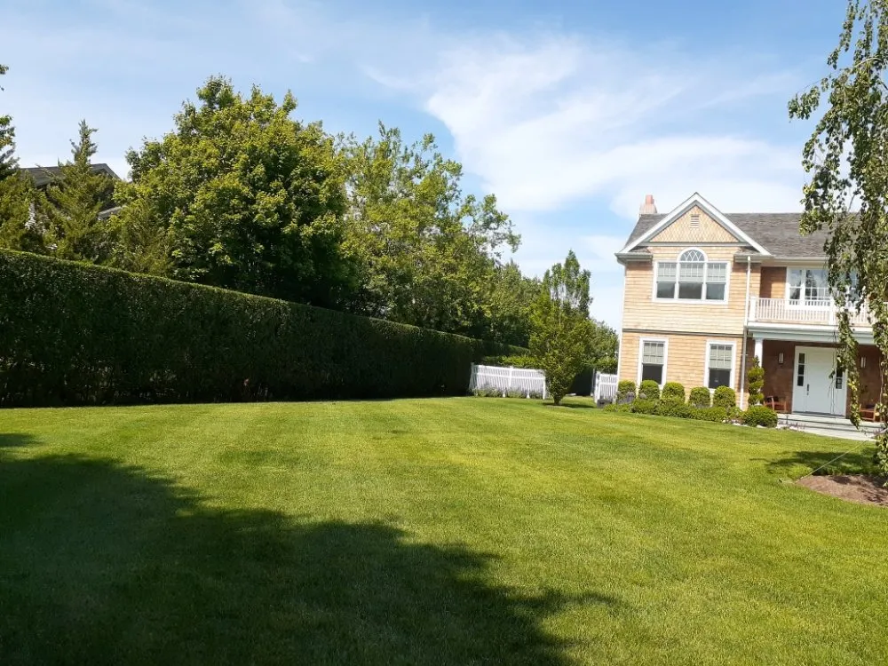 Trusted lawn care service experts serving Hampton Bays, NY - Job's Landscaping