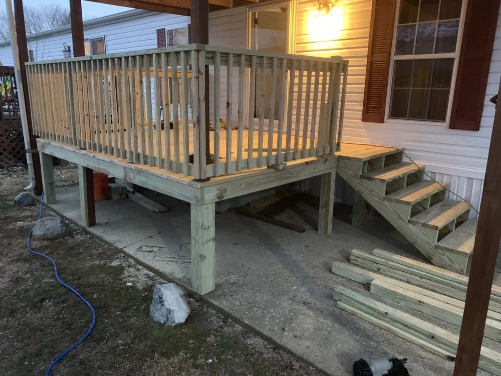 Professional yard maintenance experts serving Chillicothe, OH - Joe & Kellie’s Landscaping