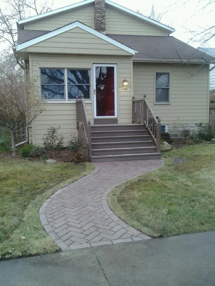 Local outdoor landscaping in Highland Park, IL by Joe & Tony Landscaping