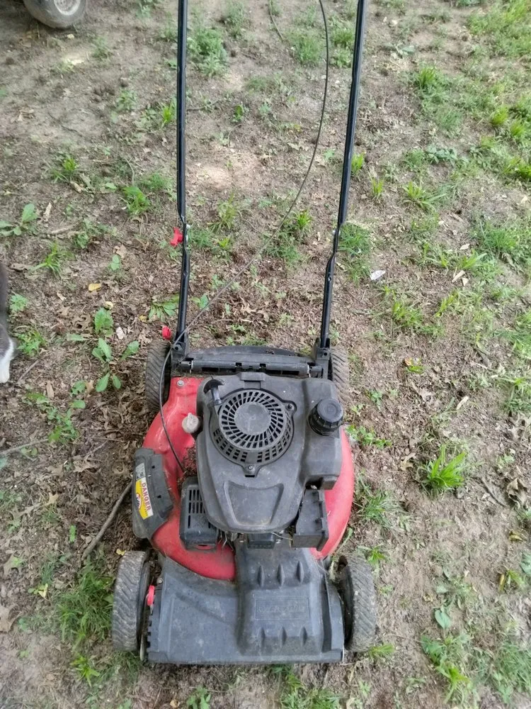 Expert garden landscaping experts serving Independence, MO - Joe and Heather Landscaping