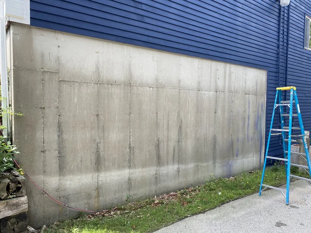 Local lawn mowing service for homes in Stoneham, MA by Joe Angelo Painting & Home Improvement