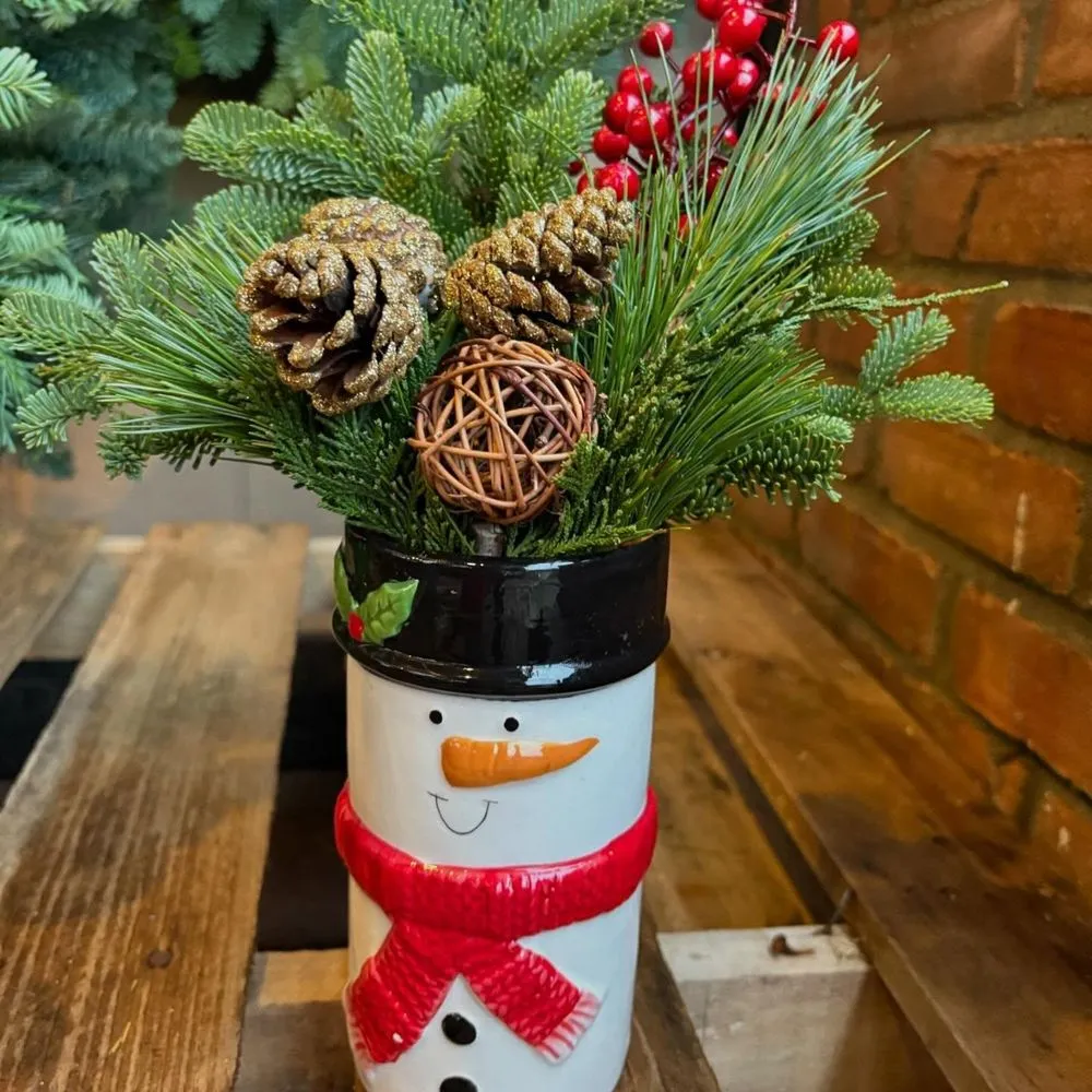 Expert yard maintenance experts serving Cincinnati, OH - Joe Cappel’s Lawn Landscape & Garden Center