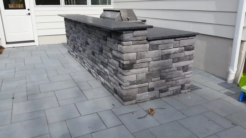 Top-rated garden landscaping with custom design in Oakland, NJ by Joe Finizio & Sons Landscape Contractors