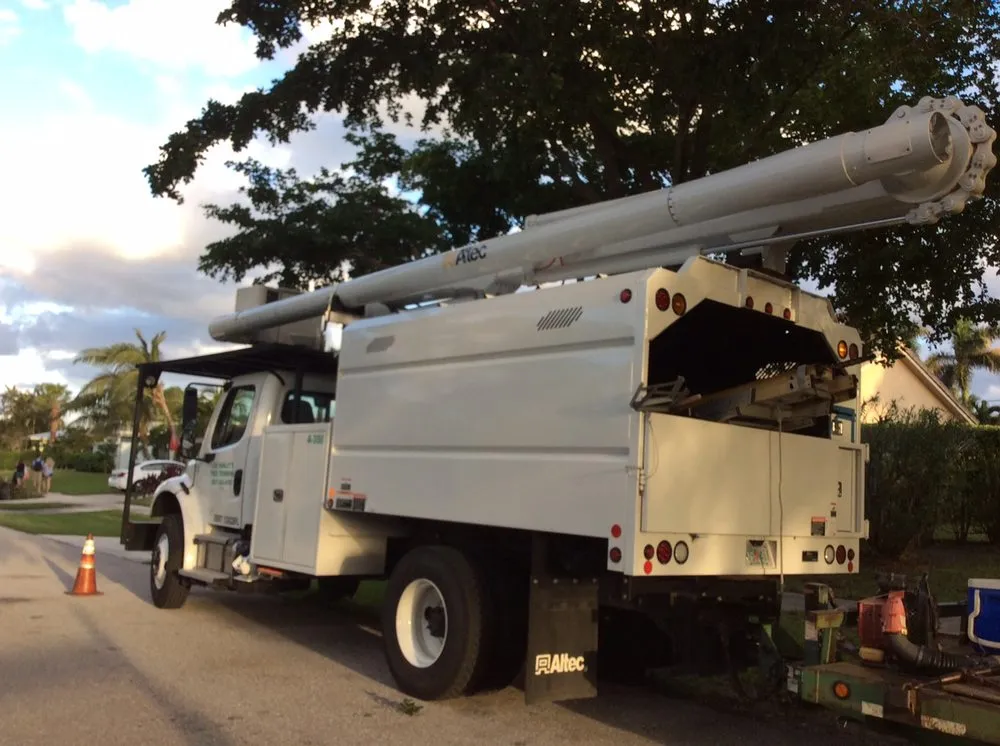 Custom outdoor landscaping experts serving North Palm Beach, FL - Joe Hanley's Tree Trimming