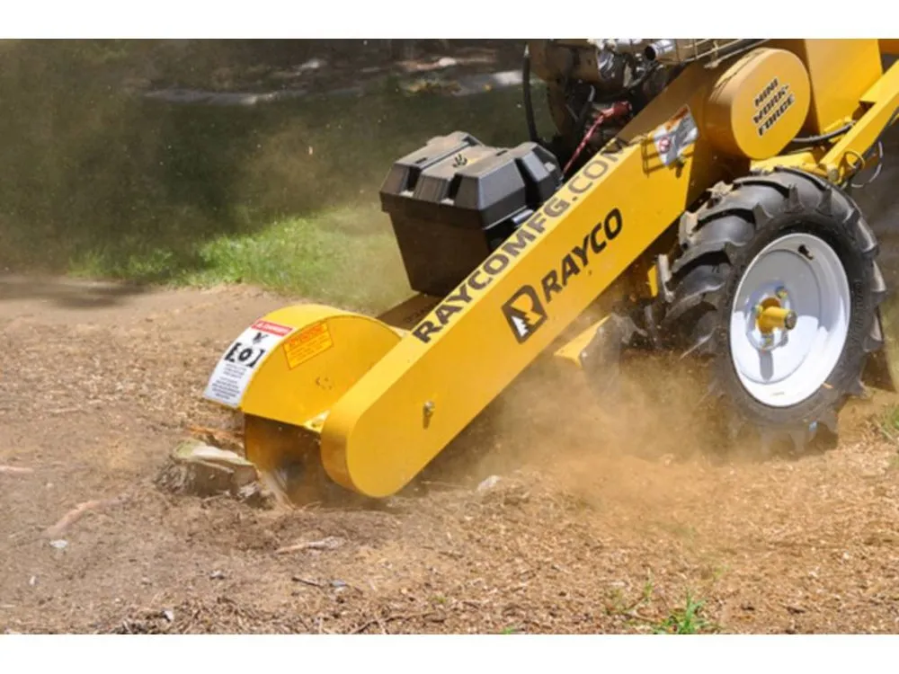 Professional yard cleanup service in North Palm Beach, FL by Joe Hanley's Tree Trimming