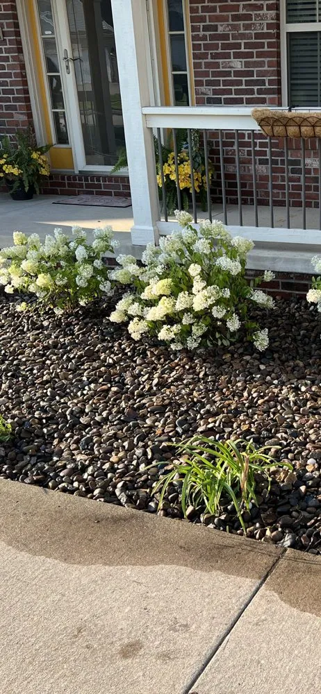 Local landscaping services in Normal, IL by Joe Joe's Lawn Care