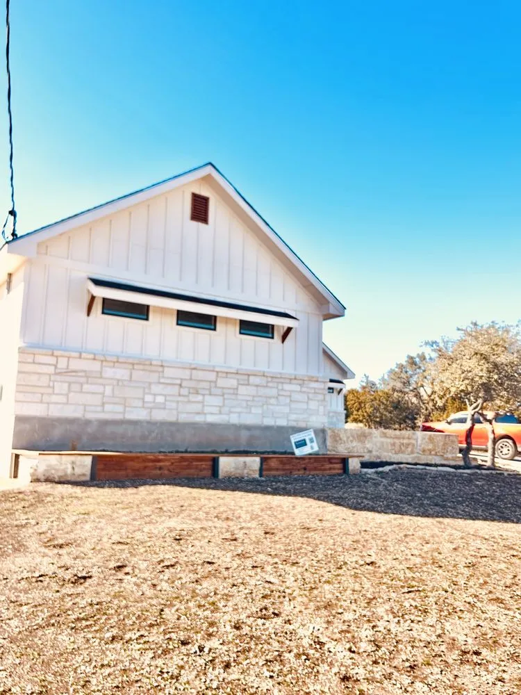 Custom yard maintenance experts serving Canyon Lake, TX - Joe Knows Land Clearing and Landscape