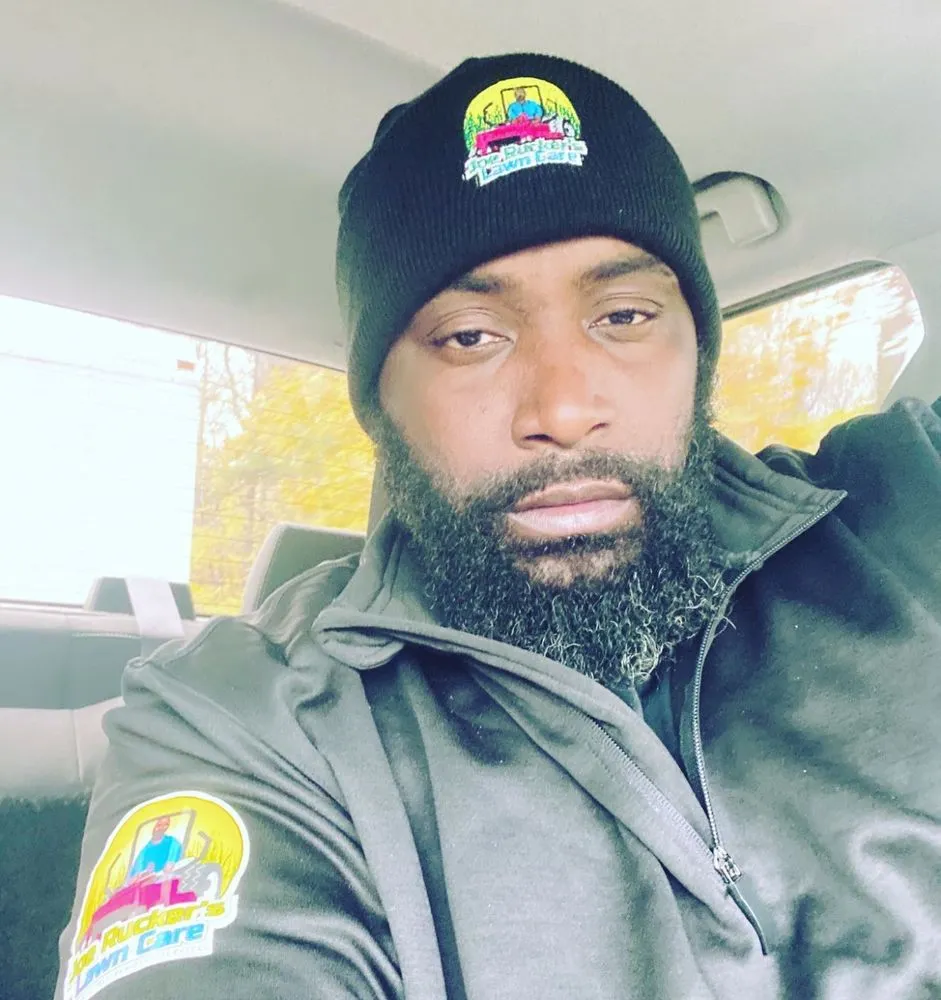 Affordable yard cleanup service for homes across Advance, NC - Joe Ruckers Lawn Care Services