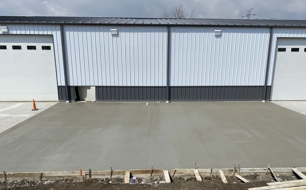 Trusted residential landscaping for beautiful yards in Adrian, MI by Joe Strong Construction