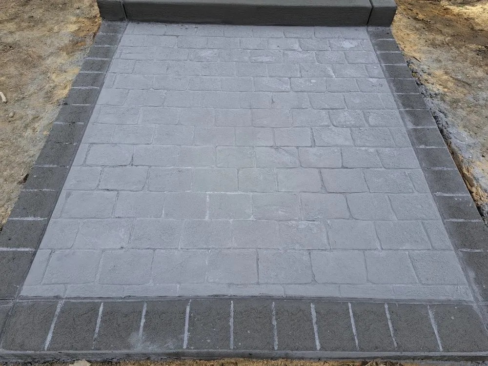 Expert outdoor landscaping experts serving Adrian, MI - Joe Strong Construction