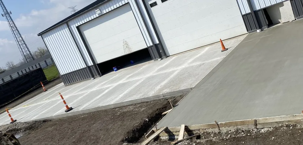 Custom yard cleanup service in Adrian, MI - Joe Strong Construction