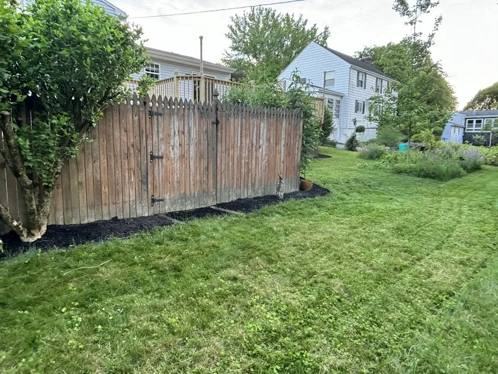 Trusted lawn care service near you in Lebanon, PA by Joeis Jackson