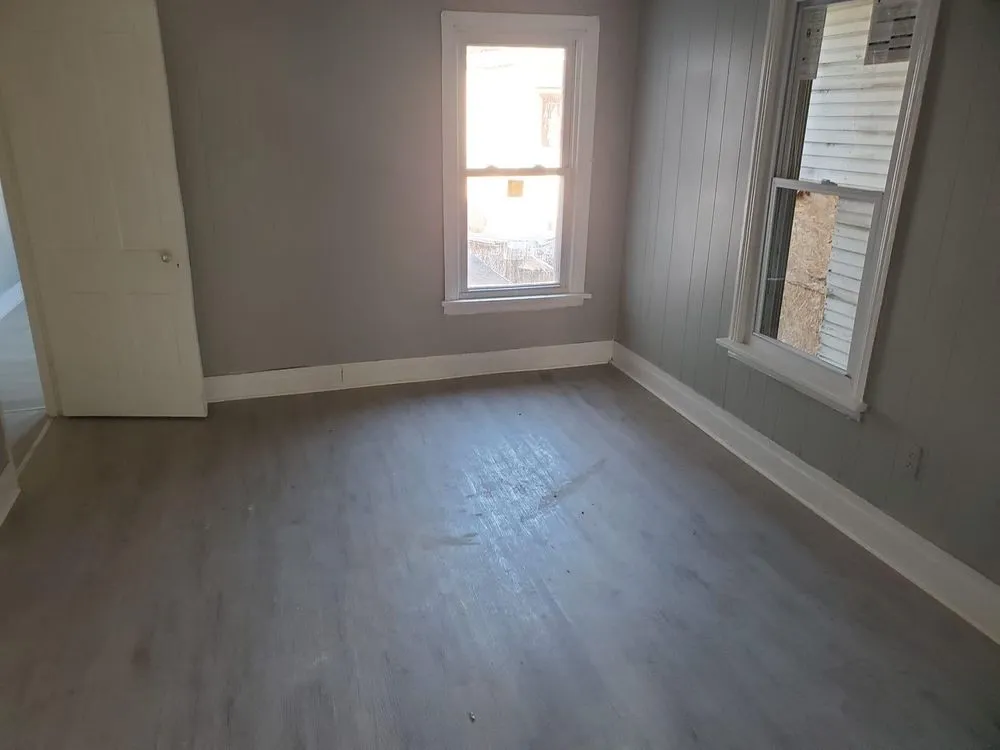 Custom yard cleanup service experts serving Lebanon, PA - Joeis Jackson