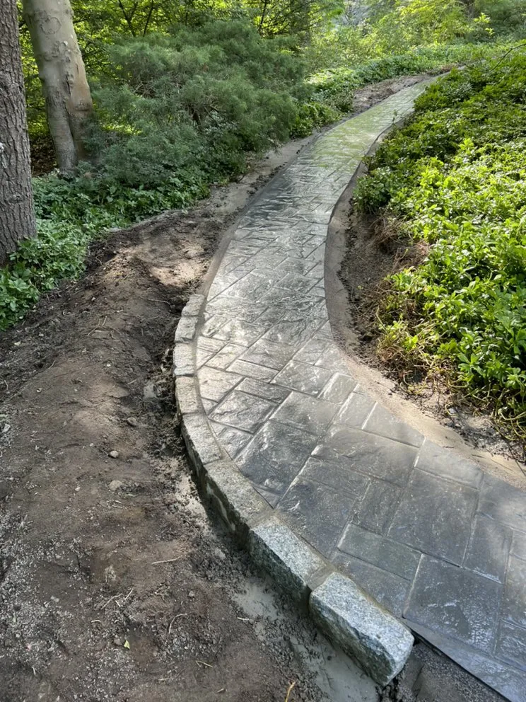 Top-rated yard cleanup service in Norwalk, CT by Joel’s Landscapes