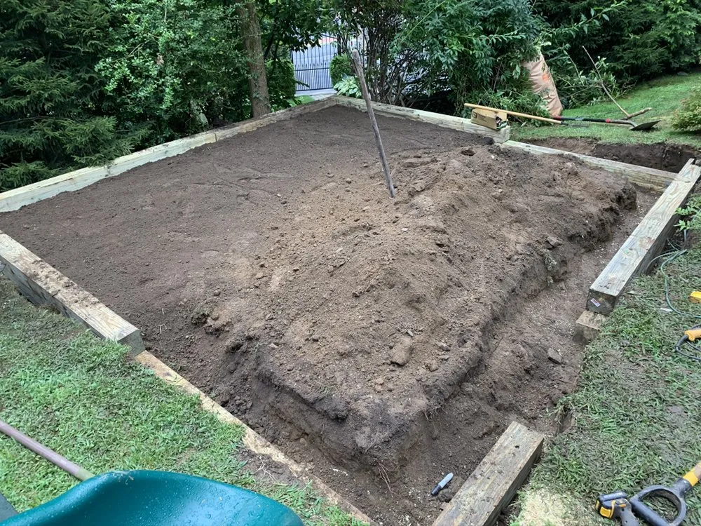 Professional lawn care service experts serving Ossining, NY - Joel's Lanscaping and Construction