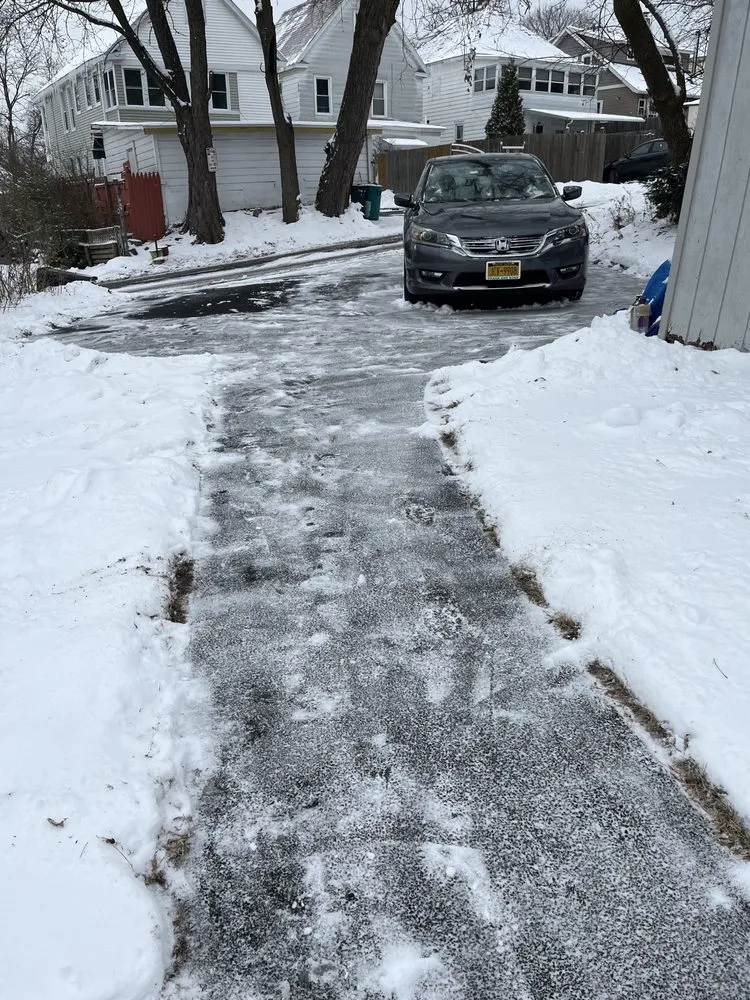 Custom lawn mowing service in Schenectady, NY by Joel's Lawn Care & Clean Up