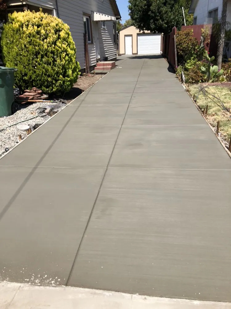 Local lawn mowing service experts serving San Jose, CA - Joe's Concrete