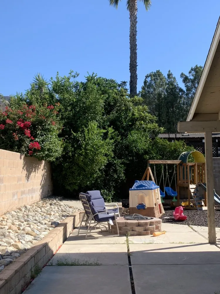 Top-rated lawn care service for beautiful yards across Muscoy, CA - Joes Landscaped & Concrete services