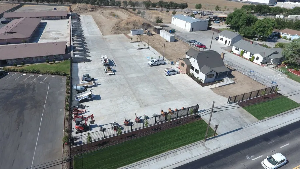 Expert lawn care service with custom design across Los Banos, CA - Joe's Landscaping & Concrete