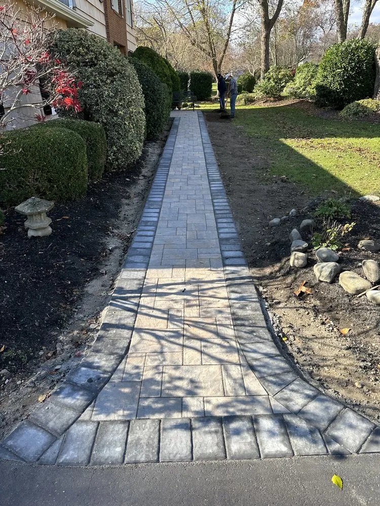 Affordable yard maintenance for residential properties across Medford, NY - Joe’s Landscaping and Design