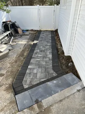 Joe’s Landscaping and Design Logo