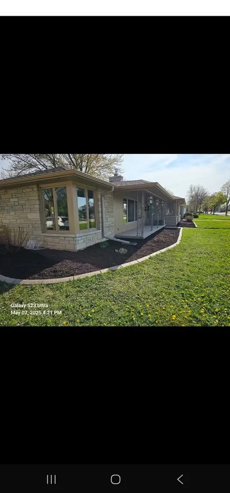 Professional garden landscaping experts serving Menasha, WI - Joe's Landscaping and Lawn Care Services