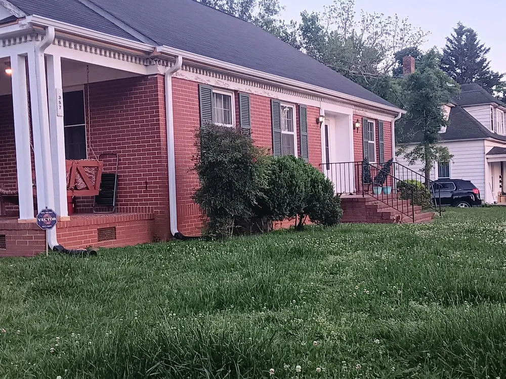 Affordable landscape installation experts serving Hickory, NC - Joes Landscaping and More