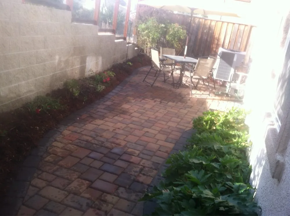 Professional outdoor landscaping experts serving Gilroy, CA - Joe's landscaping