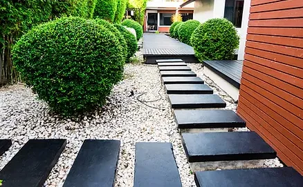 Local garden landscaping for year-round maintenance across Houston, TX - Joe's Lawn & Landscaping Services