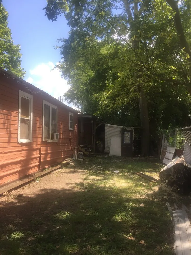 Local yard maintenance near you across Houston, TX - Joe's Lawn & Landscaping Services