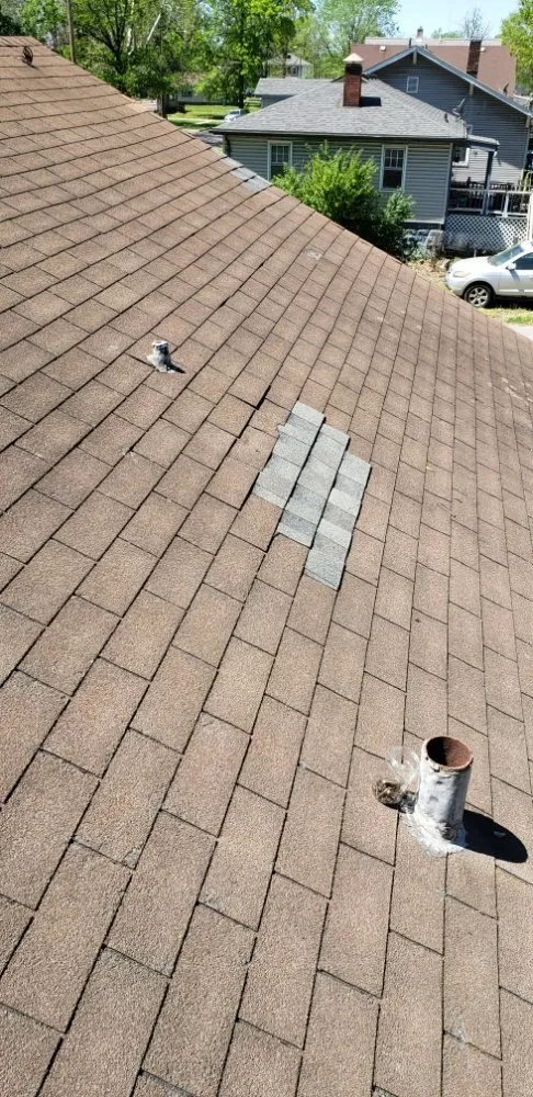 Expert yard cleanup service in Granite City, IL by Joe's Lawn Care & More