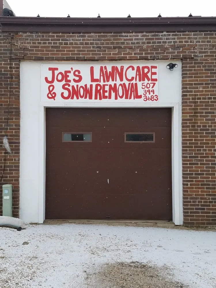 Custom yard cleanup service for homes in Windom, MN by Joe's Lawn Care & Snow Removal