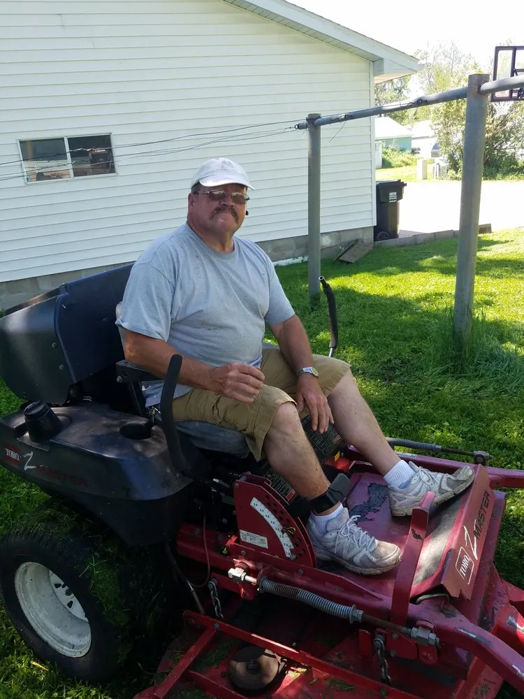 Reliable landscaping services for beautiful yards across Windom, MN - Joe's Lawn Care & Snow Removal