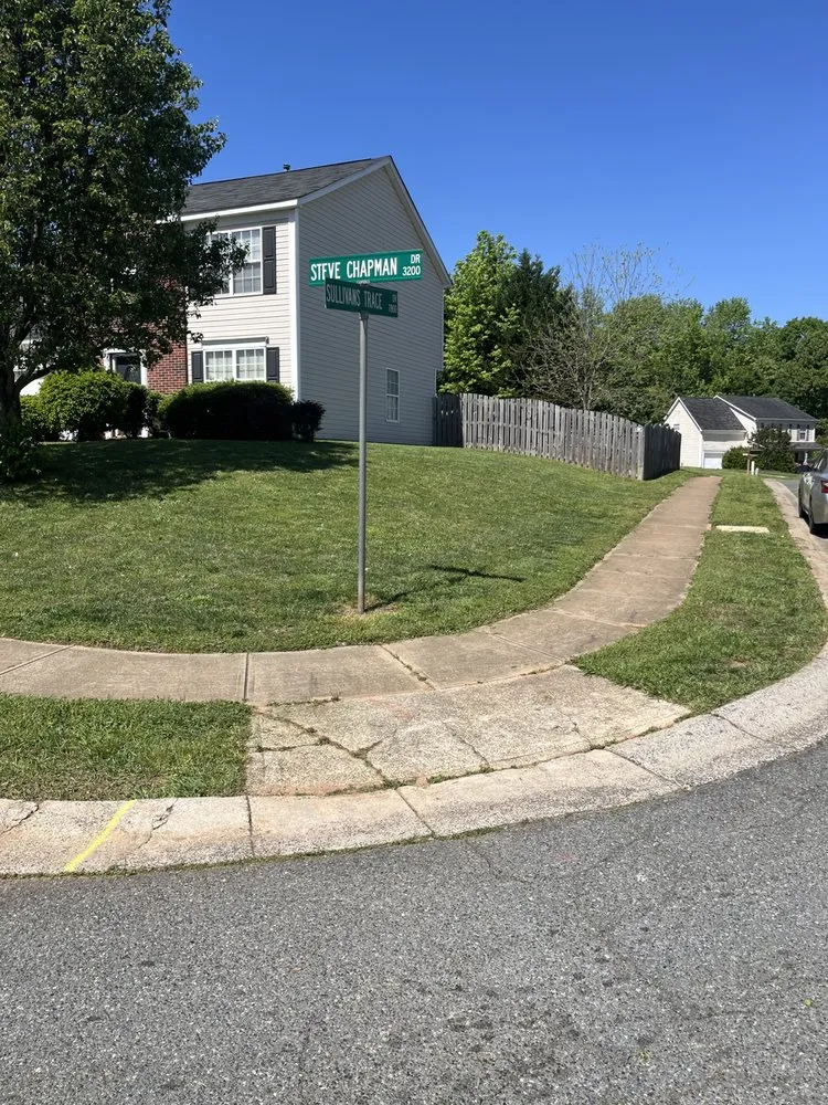 Trusted garden landscaping in Charlotte, NC by Joes Lawn Care